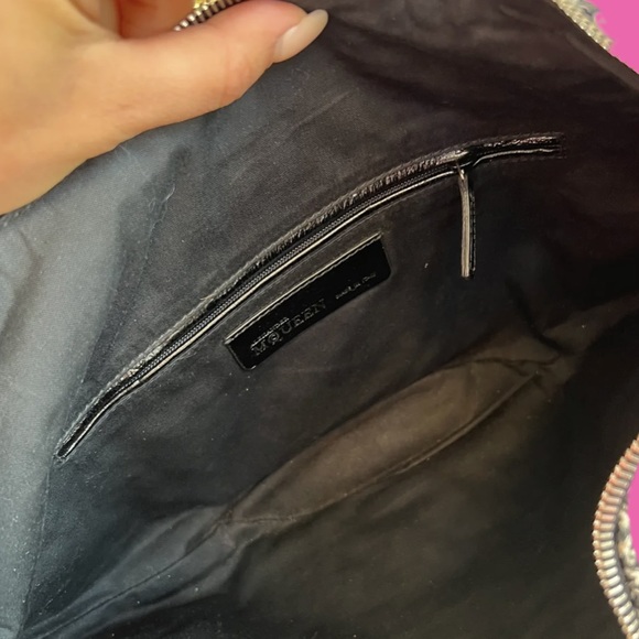 Authentic Alexander McQueen De Manta Clutch - Picture 4 of 6
